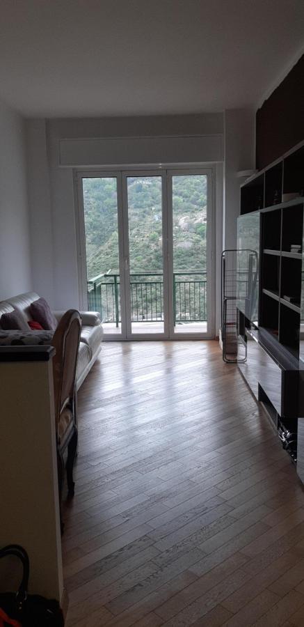 Appartement Grazioso, Molto Tranquillo! Genua